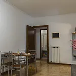 公寓 Cinecitta Family House Metro A - Private Parking *