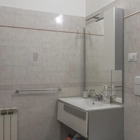 Appartement Cinecitta Family House Metro A - Private Parking *